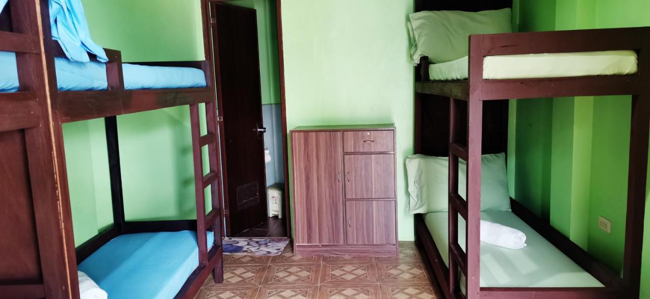 סיקיהור In-N-Out Hostel מראה חיצוני תמונה
