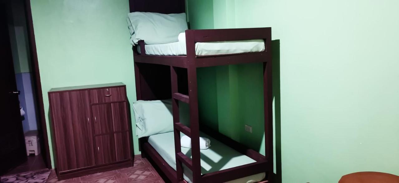 סיקיהור In-N-Out Hostel מראה חיצוני תמונה